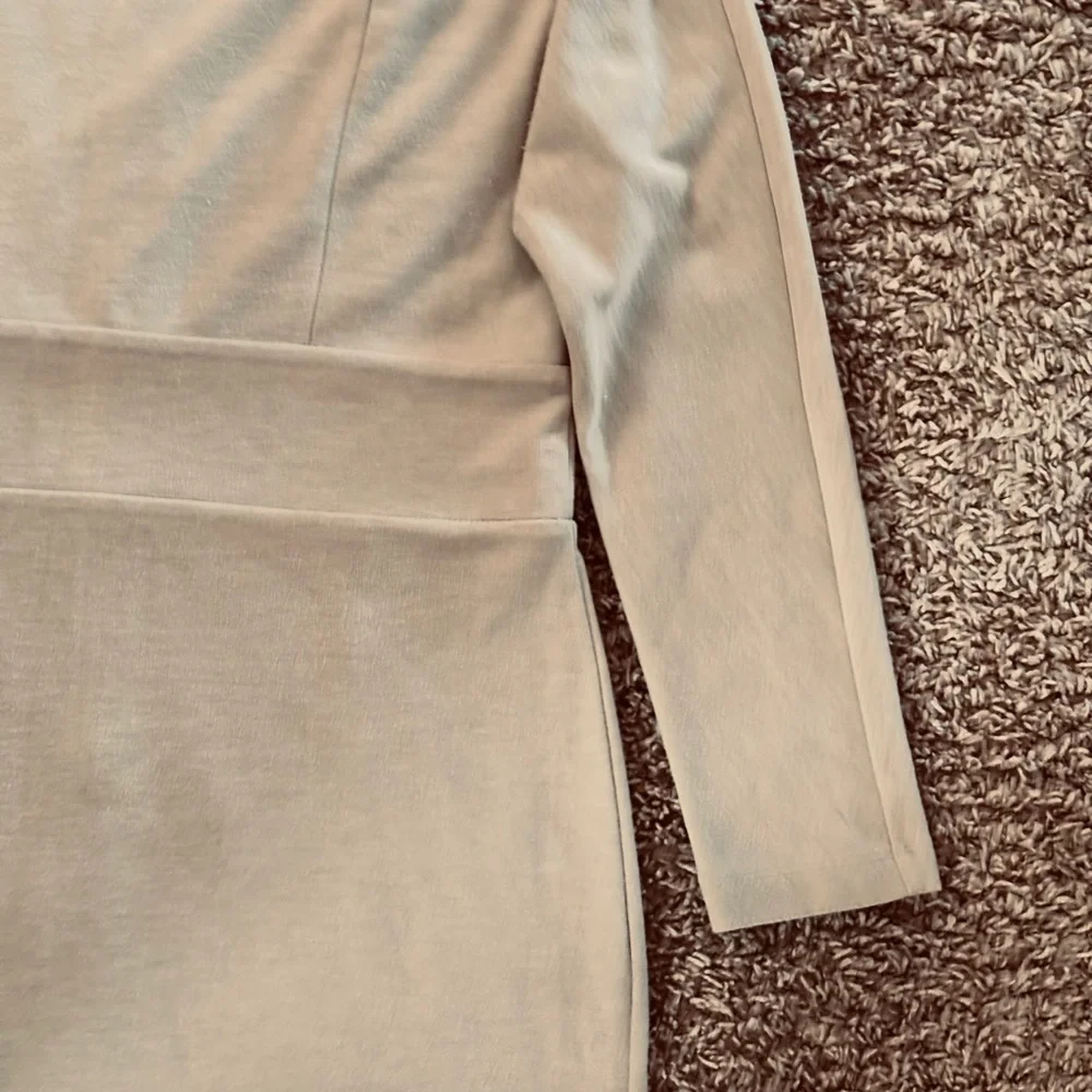 Ann Taylor Long Sleeve Sheath Dress in Light Beige - Picture 4 of 7